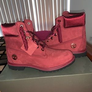 Burgundy timberlands